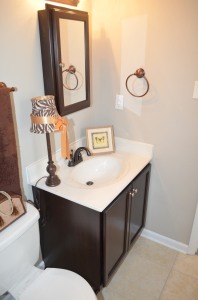 1907 Martindale - Bathroom after